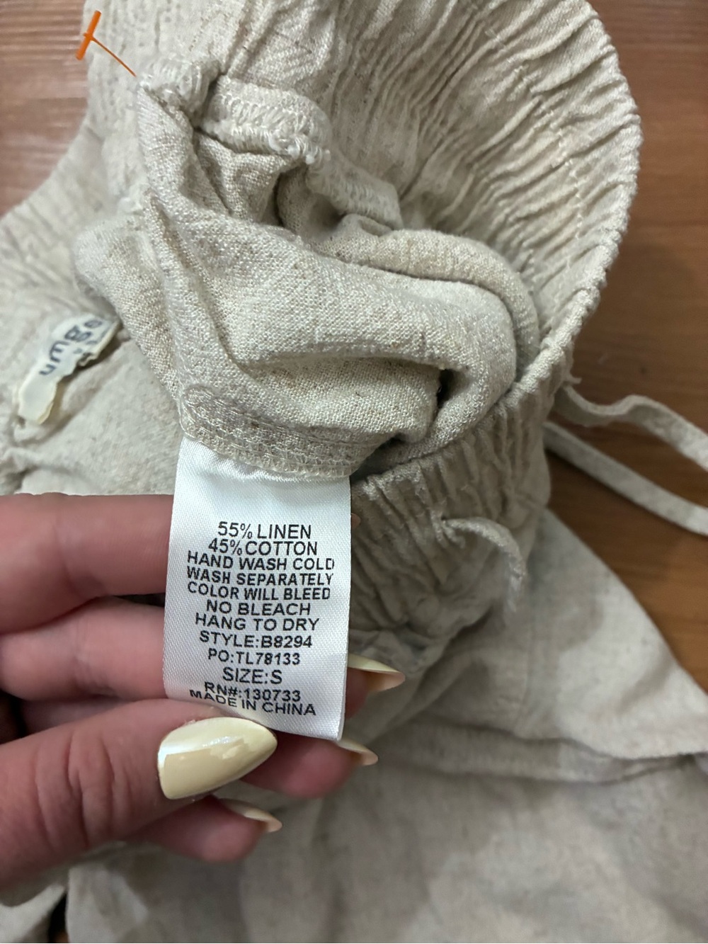 Umgee USA elastic waist, linen-blend capris - Picture 6 of 6